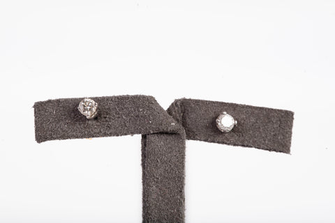 14k White Gold Dainty Round Cut Diamond Stud Earrings 0.16CTW
