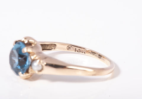 Ladies 10k Yellow Gold Blue Topaz & Tahitian Pearls Ring