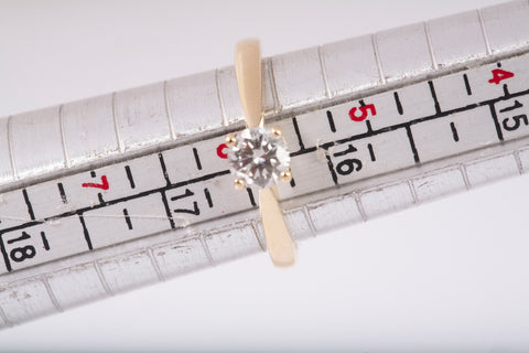 Evolv. 14k Yellow Gold Lab Grown Solitaire Diamond Ring