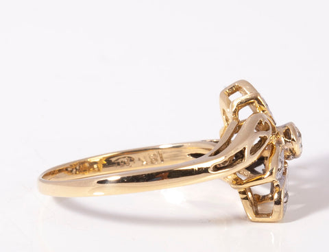 Vintage 18k Two-Tone Gold Floral Cluster Diamond Ring