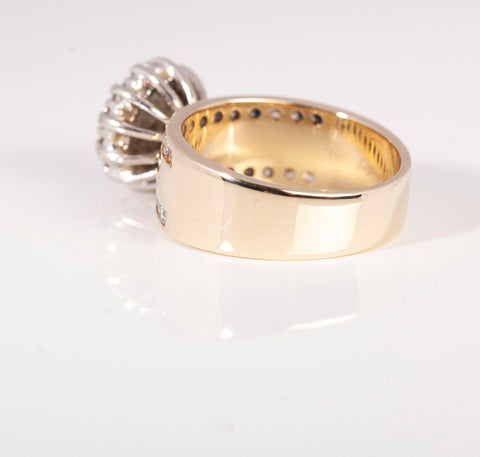 Ladies 14k Yellow Gold .49TCW Cluster Diamond Ring Size 6