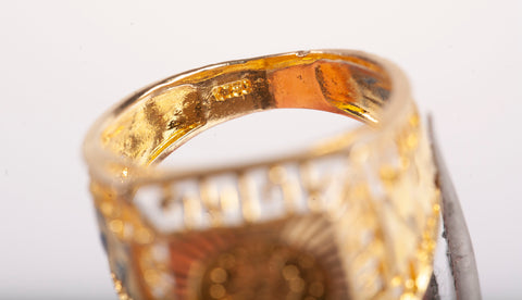 Gentlemen's 18k Yellow Gold Medusa Signet Ring Size 8.25