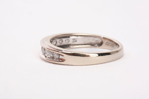 Unisex 14k White Gold Channel-Set Round Cut Diamond Wedding Band