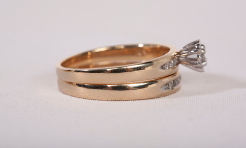 Ladies 10k Yellow Gold Diamond Engagement and Wedding Ring Set