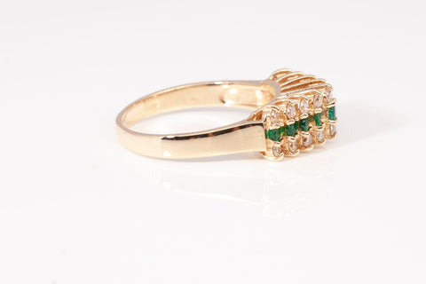 Vintage Effy B.H. Emerald and Diamonds 14k Yellow Gold Ring .18TCW