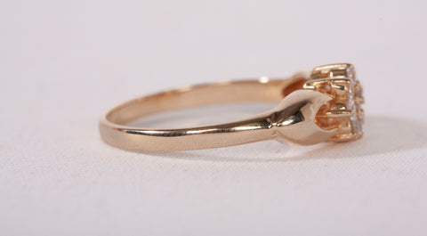 Ladies 14k Yellow Gold Floral Cluster Ring