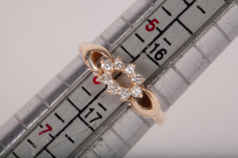 Ladies 14k Yellow Gold Floral Cluster Ring