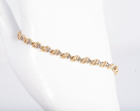Ladies 14k Two Toned 1.04 TCW Diamond Bracelet Size 6.75"