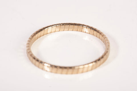 Ladies 14k Yellow Gold Fluted Textured Band Ring
