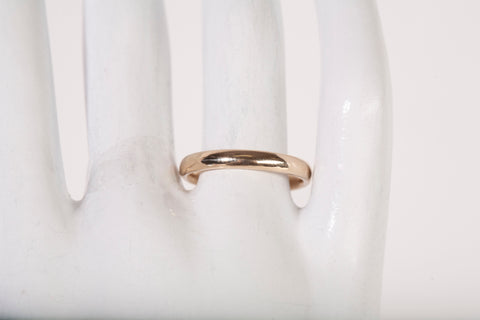 Gentlemen's 14k Yellow Gold Classic Dome Wedding Band