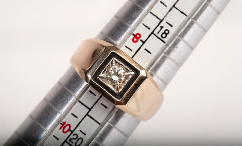 Men's 14k Yellow Gold Round Brilliant Diamond With Black Enameled Ring