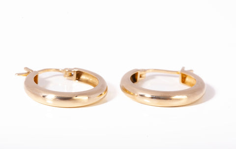 Ladies 14k Yellow Gold Hoop Earrings