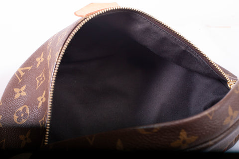Authentic Louis Vuitton Brown Monogram Canvas Bumbag