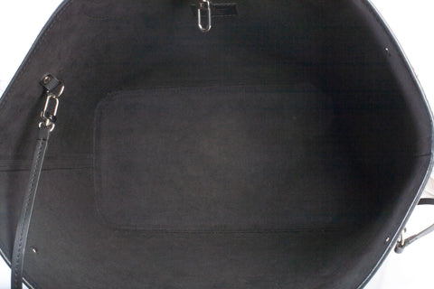 Authentic Louis Vuitton Black Neverfull MM Epi Leather Tote Bag