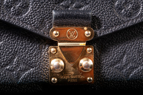 Authentic Louis Vuitton Pochette Métis Black Monogram Empreinte Leather