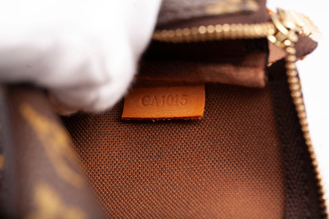 Authentic Louis Vuitton Monogram Pochette Accessories