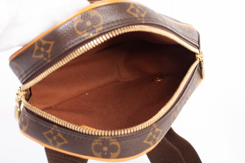 Authentic Louis Vuitton Monogram Pochette Gange Sling Bag