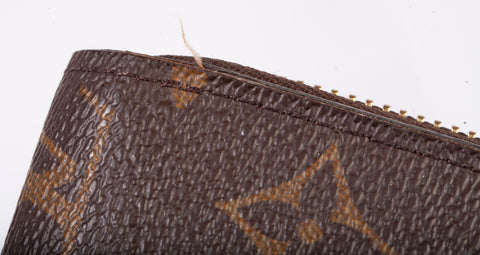 Authentic Louis Vuitton Monogram Poppy Zippy Wallet