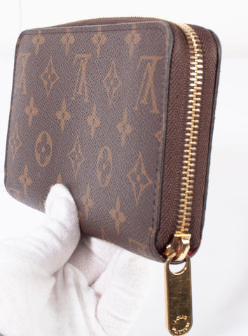 Authentic Louis Vuitton Monogram Poppy Zippy Wallet