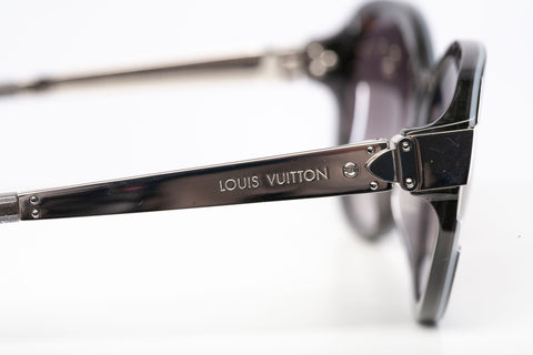 Authentic LOUIS VUITTON Petit Soupcon Cat Eye Sunglasses