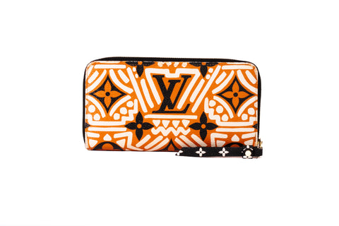 Authentic Louis Vuitton Crafty Zippy Wallet in Good Pre-Loved Condition!!