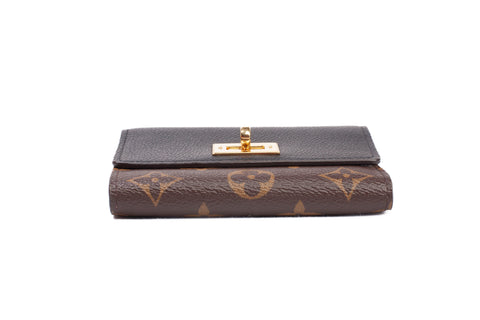 Authentic Louis Vuitton Monogram Victorine On My Side Wallet