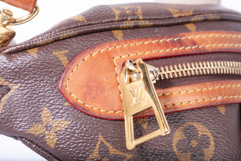 Authentic Louis Vuitton Monogram High Rise Bumbag