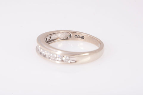 Unisex 14k White Gold Channel-Set Round Cut Diamond Wedding Band