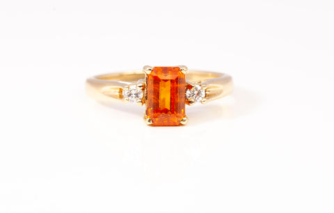 14K Yellow Gold Mandarin Garnet & Diamond Ring Size 5.25