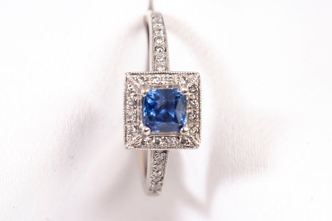 Ladies 18k White Gold Princess Cut Blue Sapphire Diamond Halo Accent Ring 0.145CTW