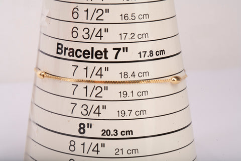 Ladies 18k Yellow Gold Oval Bead Station Bracelet