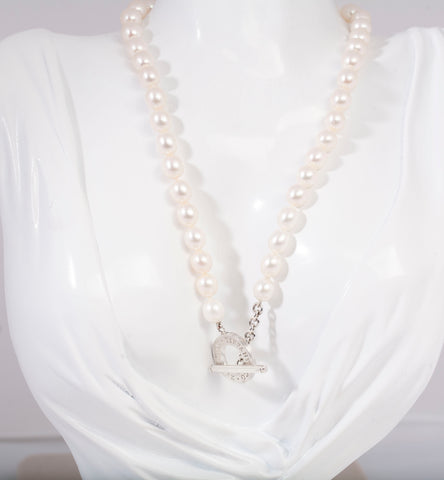 Authentic Tiffany & Co .925 Silver White Freshwater Pearl Toggle Necklace 16.5"