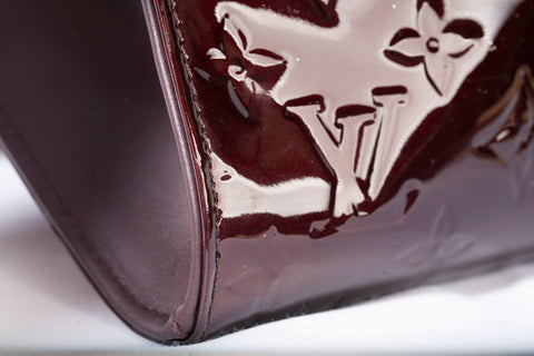 Authentic Louis Vuitton Burgundy Monogram Vernis Rossmore MM Clutch Bag