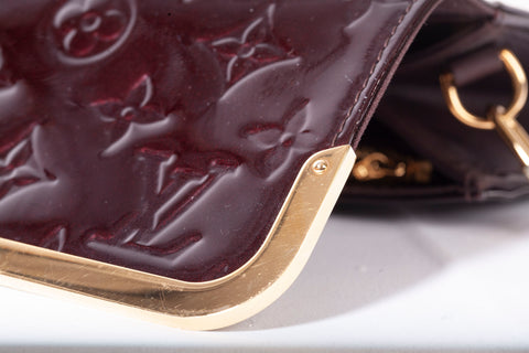 Authentic Louis Vuitton Burgundy Monogram Vernis Rossmore MM Clutch Bag