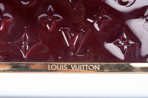 Authentic Louis Vuitton Burgundy Monogram Vernis Rossmore MM Clutch Bag