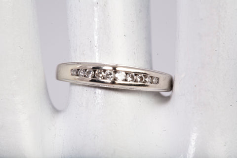 Ladies 14k White Gold Channel-Set Diamond Contour Band Size 5.75