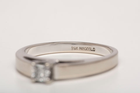 Ladies Solitaire Princess Cut 14k White Gold Diamond Engagement Ring .20CTW