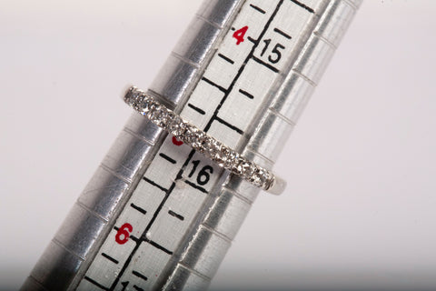 Ladies 10k White Gold Diamond Eternity Ring