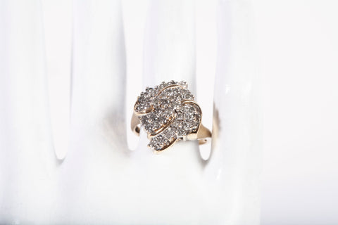 Ladies 10k Yellow Gold Diamond Cluster Ring