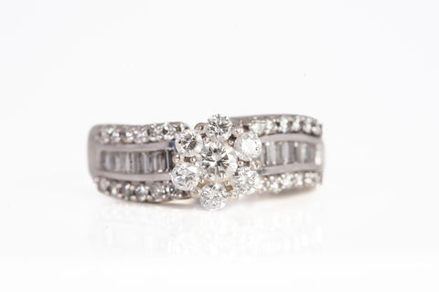 Ladies 14k White Gold .72TCW Diamond Flower Cluster Engagement Ring Size 7.5