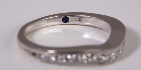 Ladies 14k White Gold Chevron Diamond Ring .18CTW