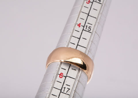 Ladie's 14k Yellow Gold Wide Band Size 5.75"