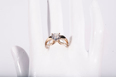 Ladies 14k Yellow Gold Heart Shaped CZ Solitaire Ring