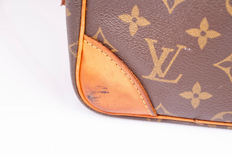 Authentic Vintage LOUIS VUITTON Monogram Canvas Trocadero Shoulder Bag