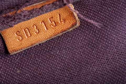 Authentic Louis Vuitton Monogram Favorite MM
