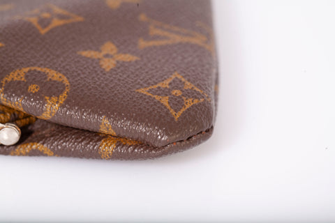 Authentic LOUIS VUITTON Monogram Canvas Vintage French Kiss Lock Coin Purse