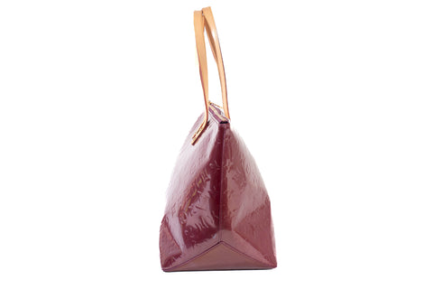 Authentic Louis Vuitton GM Monogram Vernis Bellevue Violette Tote Bag