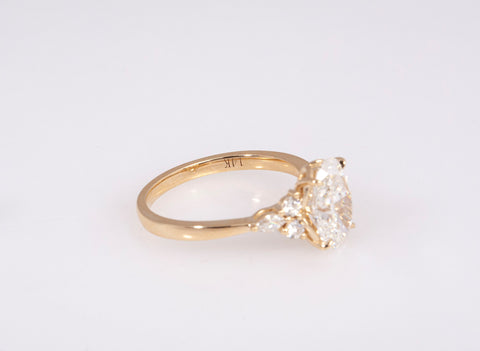 New Oval Cut Lab Grown Diamond 2.72 TCW Snowdrift Sett. Engagement Ring 14k Yellow G old