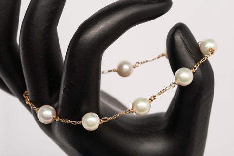 Ladies 14k Yellow Gold Freshwater Pearl Bracelet