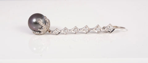 Ladies 14k White Gold Tahitian Pearl and Diamond Dangle Earrings